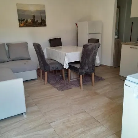 Apartamento Maja Garden