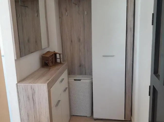 Appartamento Maja Garden Zara